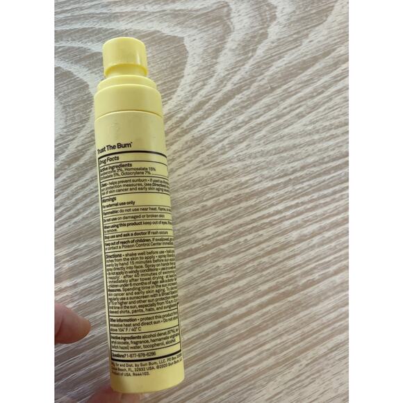 NEW Sun Bum Refreshing Sunscreen Spray Face Mist SPF 45 Sheer Protection Tanning - Picture 3 of 3